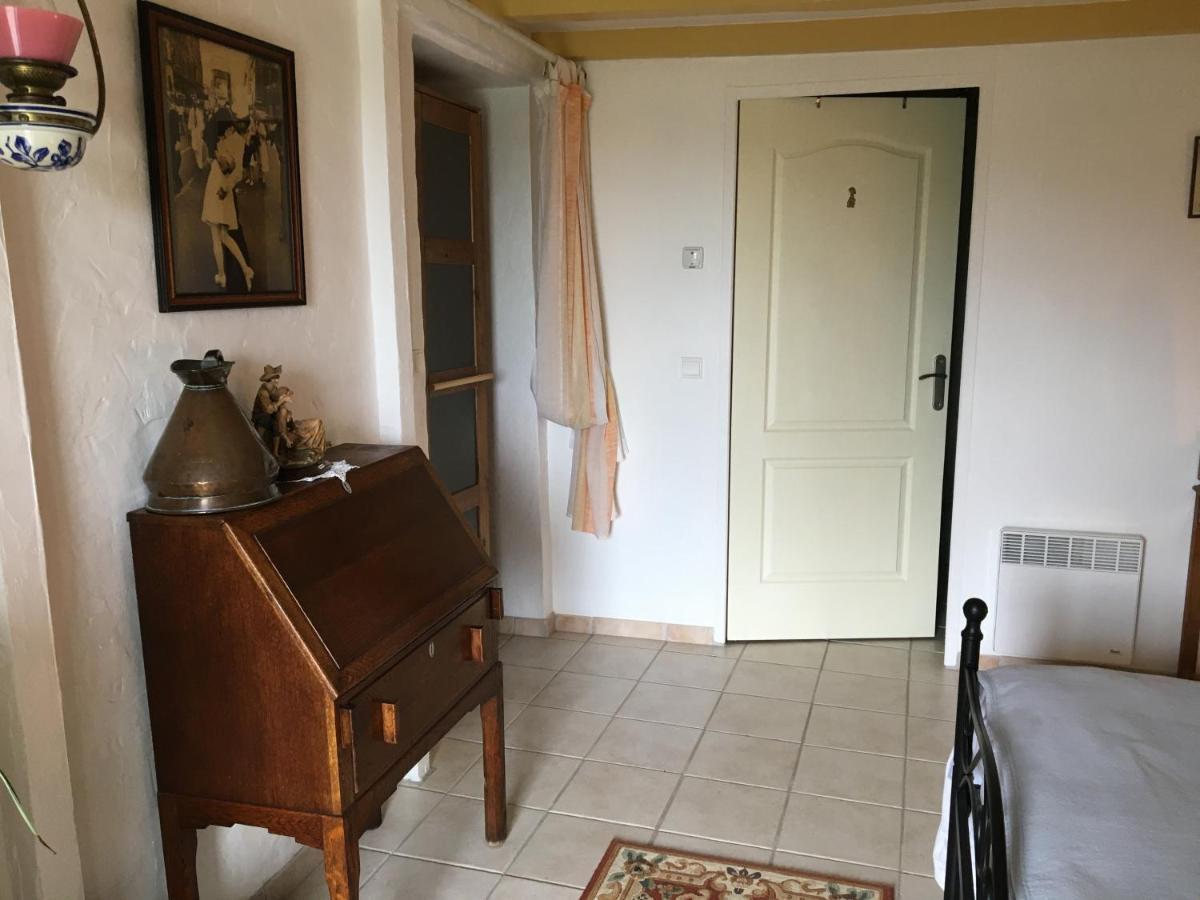Bouges  A L Epoque B&B 외부 사진