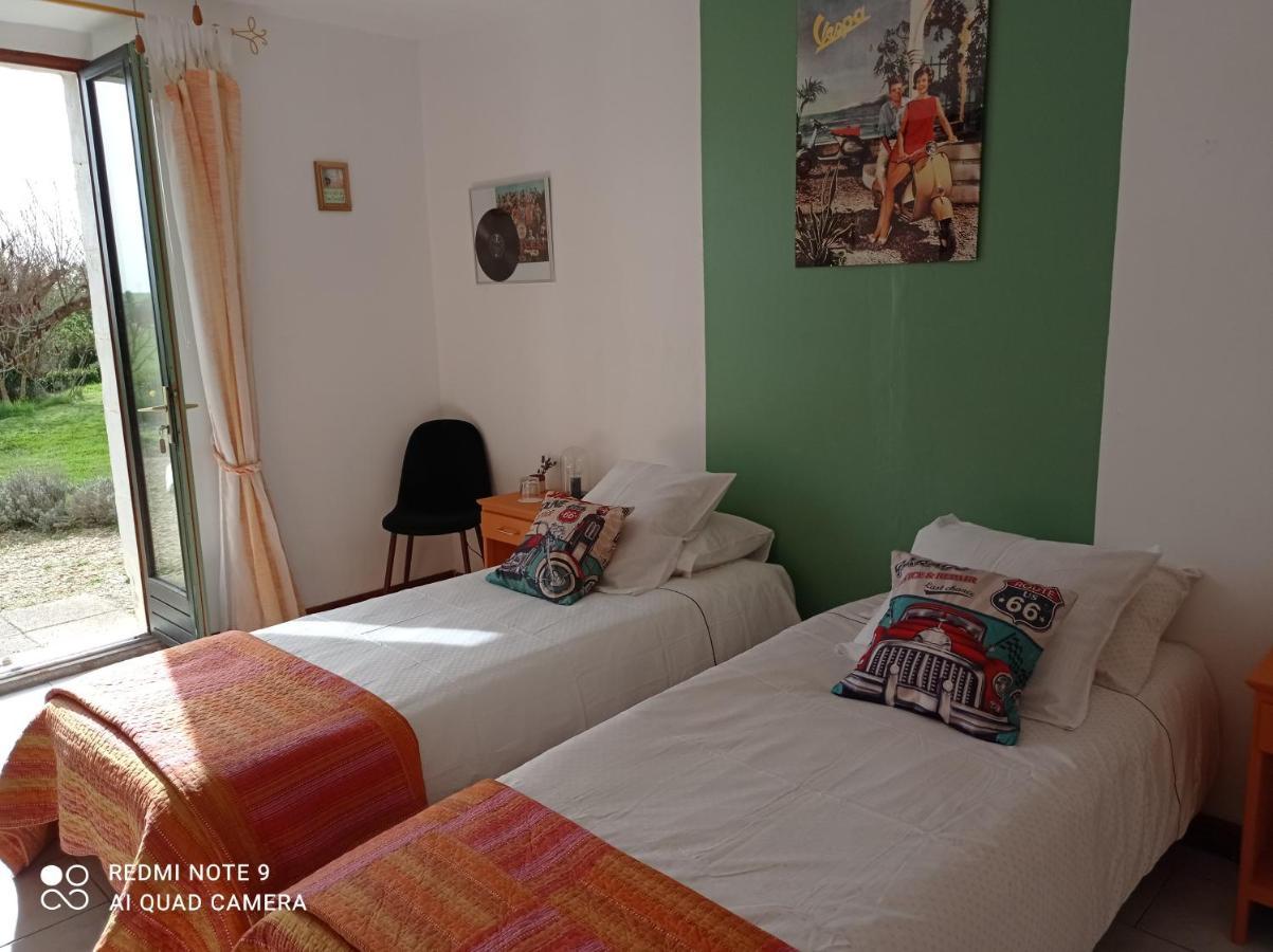 Bouges  A L Epoque B&B 외부 사진
